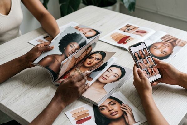Beauty media and cultural messaging influencing perceptions of beauty standards